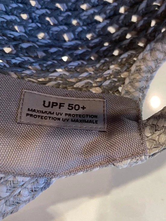 Eric Javits Squishee Adjustable Back "Army Girl" Hat / Cap in Gray White - Picture 9 of 14